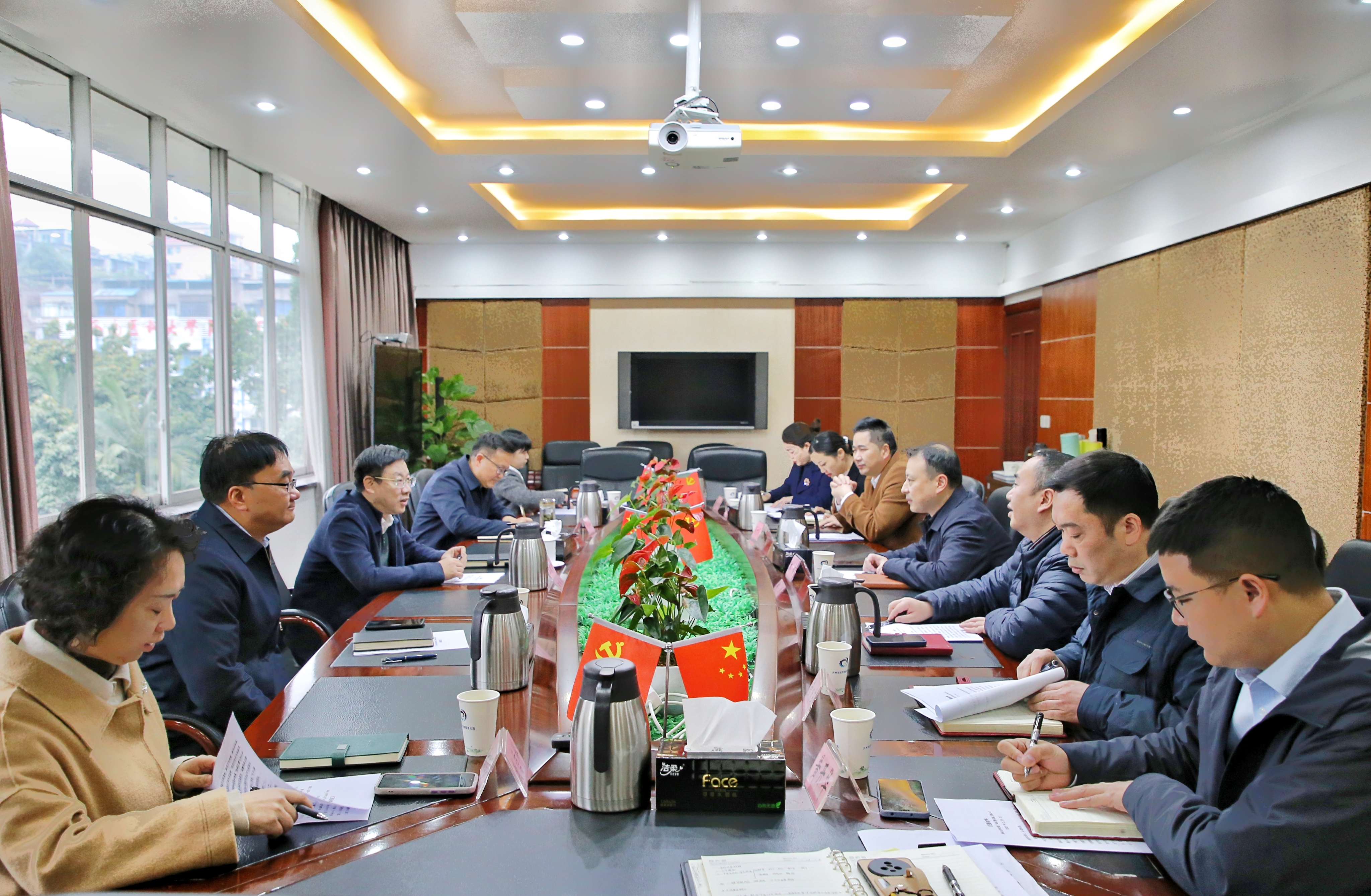 政企合力，推動醫(yī)藥健康產(chǎn)業(yè)升級發(fā)展